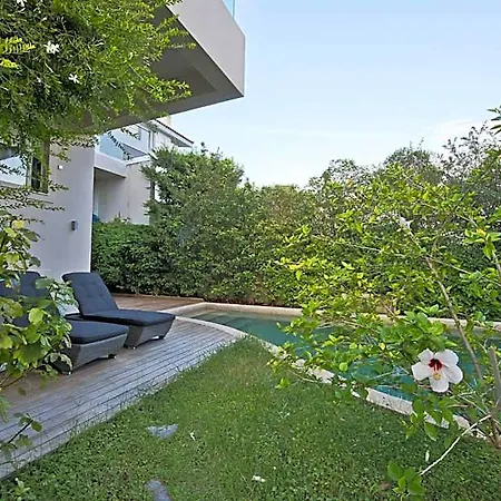 Views Athens Riviera Mdn Villa, Private Pool Hotel Vári